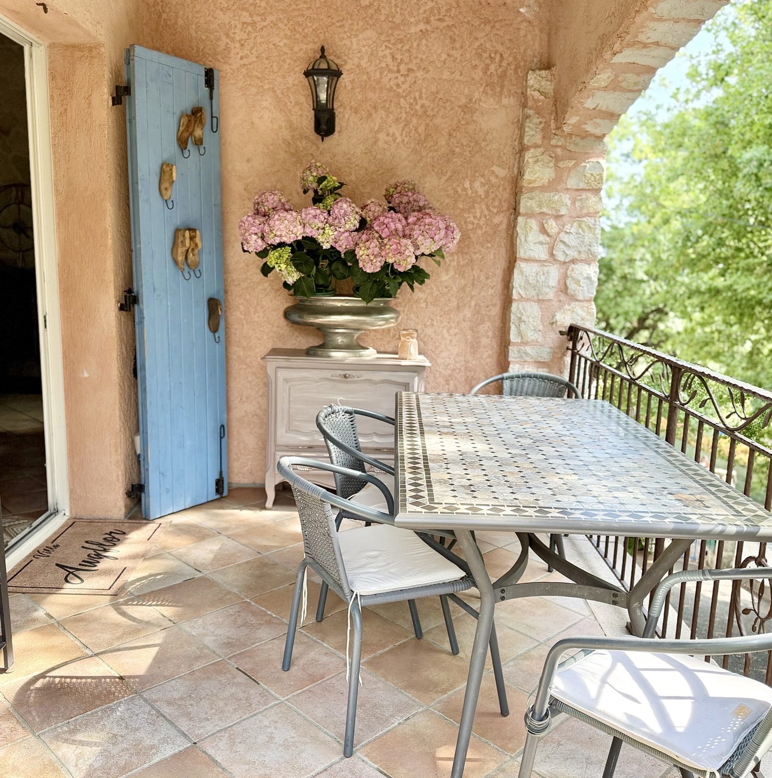 Villa Augflor private pool and garden, Cagnes-sur-Mer