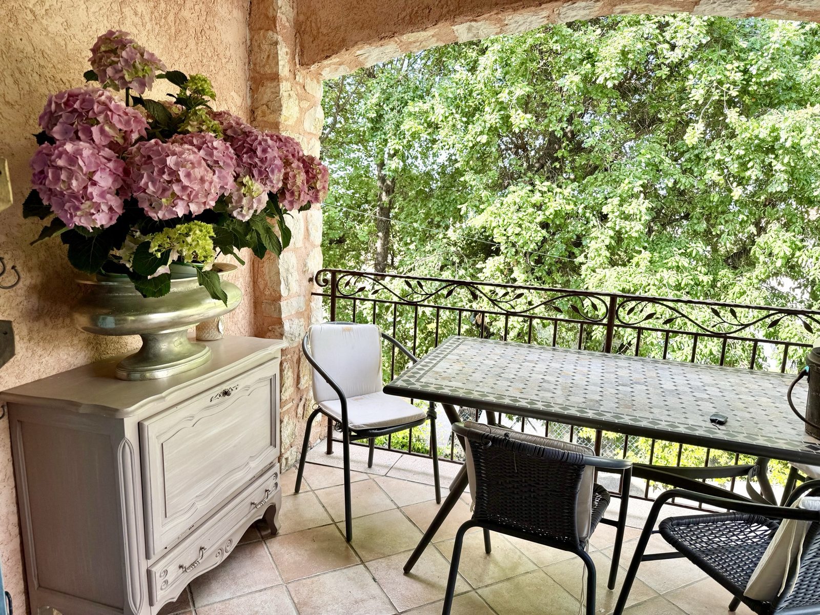 Villa Augflor private pool and garden, Cagnes-sur-Mer