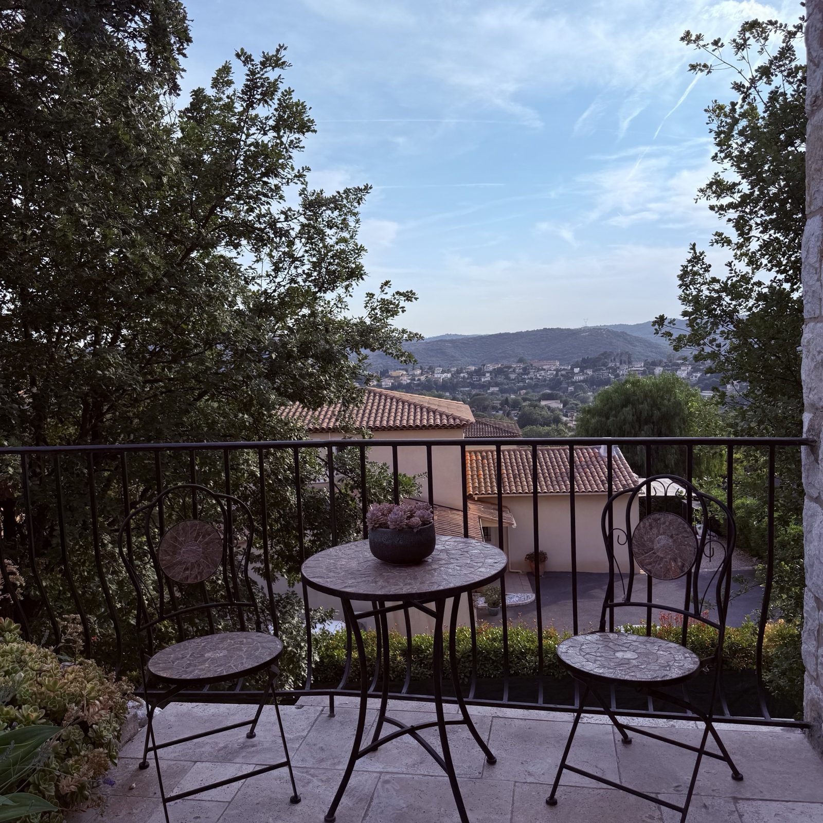 Villa Augflor private pool and garden, Cagnes-sur-Mer